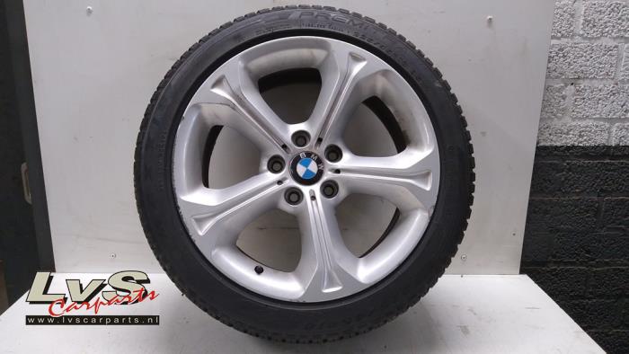 BMW X1 Jante + pneumatique