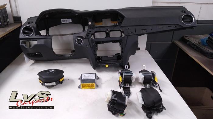 Mercedes C-Klasse Airbag set + dashboard