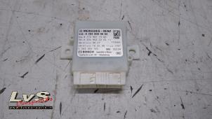 Gebruikte PDC Module Mercedes C Estate (S204) 2.2 C-200 CDI 16V BlueEFFICIENCY Prijs € 39,00 Margeregeling aangeboden door LvS Carparts