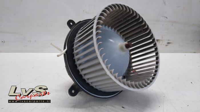 Mercedes Vito Heating and ventilation fan motor