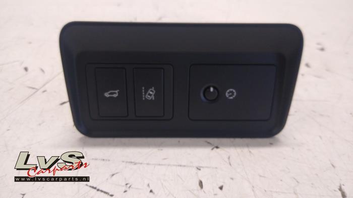 Landrover Discovery Tailgate switch