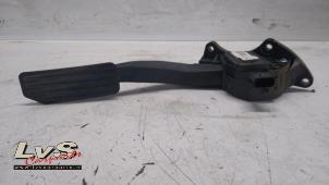 Gebruikte Gaspedaal Landrover Discovery Sport (LC) 2.0 TD4 180 16V Prijs € 90,00 Margeregeling aangeboden door LvS Carparts