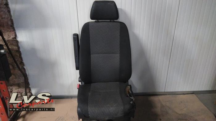 Volkswagen Crafter Seat, left
