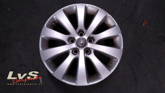 Opel Zafira Wheel + tyre