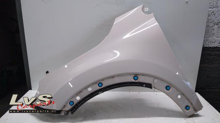 Fiat 500X Front wing, left