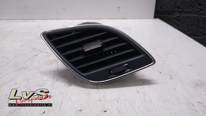 Seat Leon Grille aération tableau de bord