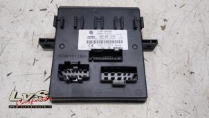 Gebruikte Boordcomputer Audi Q7 (4LB) 3.0 TDI V6 24V Prijs € 45,00 Margeregeling aangeboden door LvS Carparts