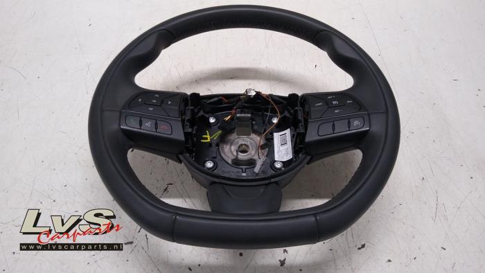 Fiat 500X Steering wheel