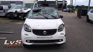 Gebruikte Versnellingsbak Smart Forfour (453) 1.0 12V Prijs € 300,00 Margeregeling aangeboden door LvS Carparts