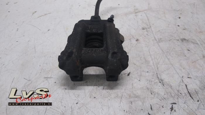 BMW 1-Serie Bremszange links hinten