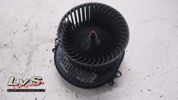 BMW 1-Serie Heating and ventilation fan motor