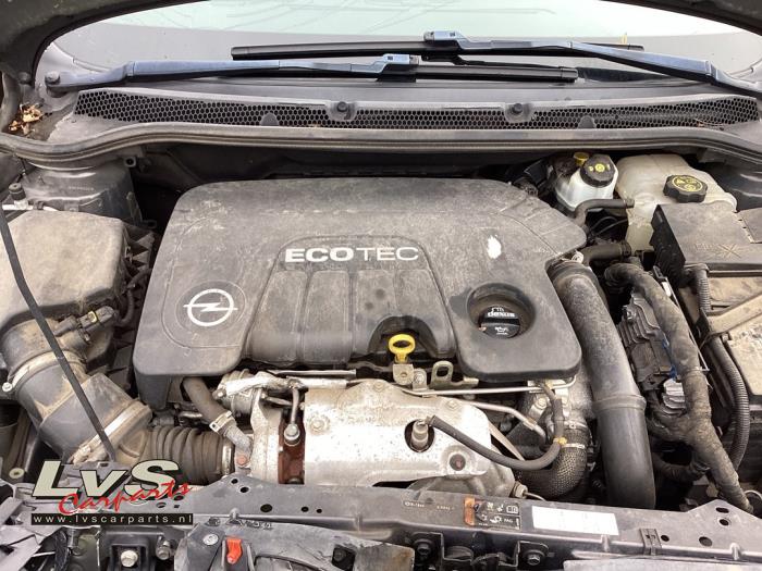 Opel Astra Engine