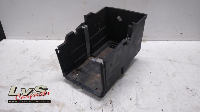 Ford Focus Battery box