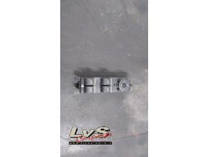 Gebruikte Raam schakelaar elektrisch Ford Focus 3 Wagon 2.0 TDCi 16V 150 Prijs € 15,00 Margeregeling aangeboden door LvS Carparts