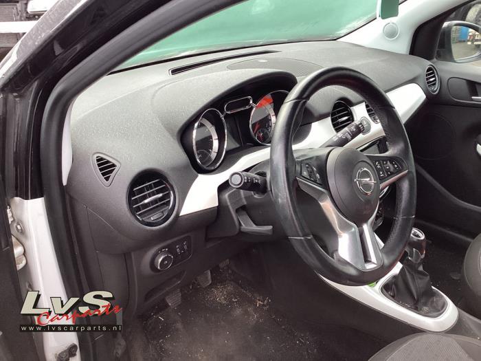 Opel Adam Steering wheel