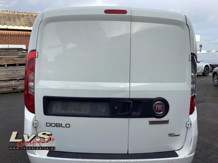 Fiat Doblo Minibus/van rear door