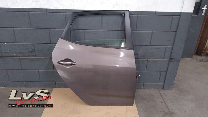 Hyundai IX20 Rear door 4-door, right