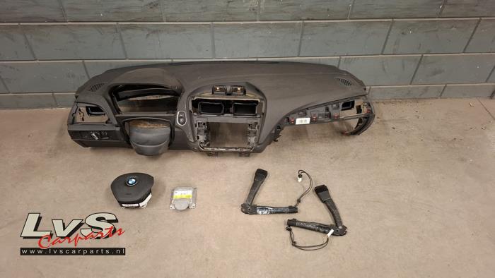BMW 1-Serie Airbag set + dashboard