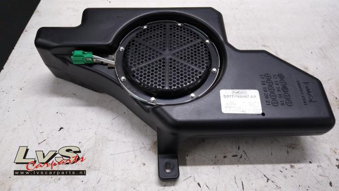Ford Mondeo Subwoofer