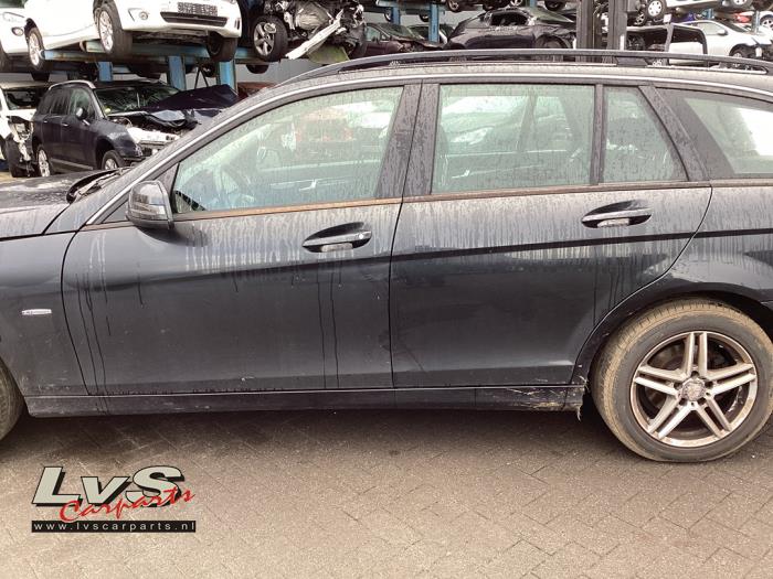 Mercedes C-Klasse Portier 4Deurs links-achter