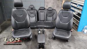 Gebruikte Bekleding Set (compleet) Ford Mondeo V Wagon 2.0 TDCi 180 16V Prijs € 495,00 Margeregeling aangeboden door LvS Carparts