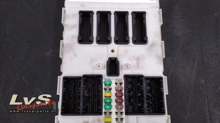 Computer Body Control van een MINI Mini (F56) 1.2 12V One, One First 2017