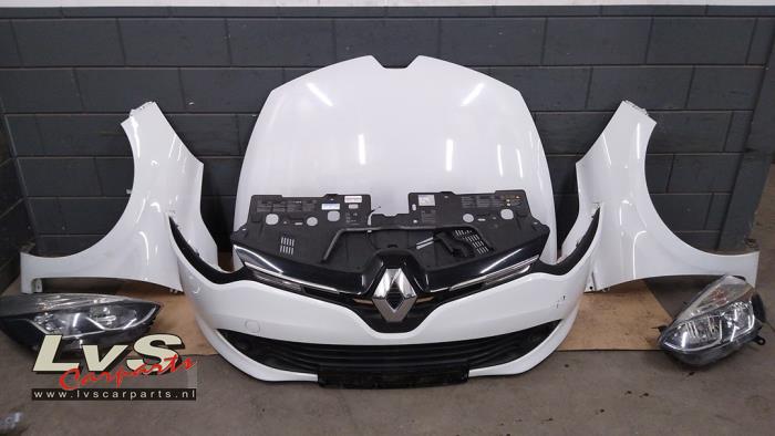 Renault Clio Front end, complete