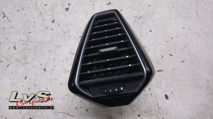 DS Automobiles DS7 Crossback Dashboard vent