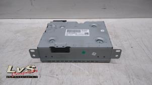 Gebruikte Radio module DS Automobiles DS 7 Crossback 1.6 16V PureTech 225 Prijs € 250,00 Margeregeling aangeboden door LvS Carparts