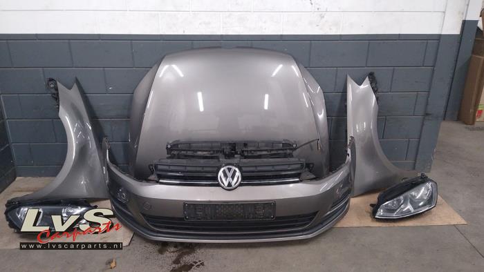 Volkswagen Golf Front end, complete