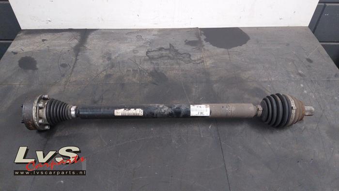 Volkswagen Golf Front drive shaft, right