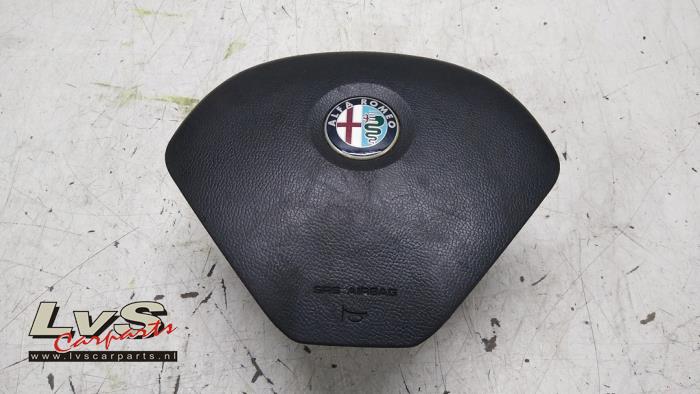 Alfa Romeo Mito Left airbag (steering wheel)