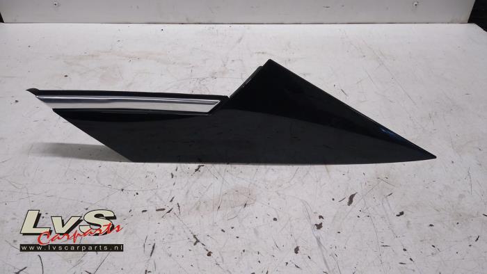 Opel Astra C-style sealing cover left