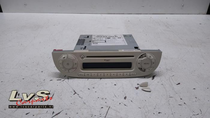 Fiat 500 Radio CD player