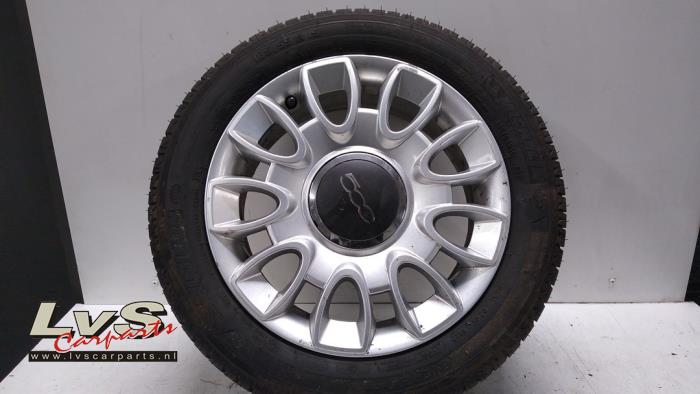 Fiat 500 Wheel + tyre