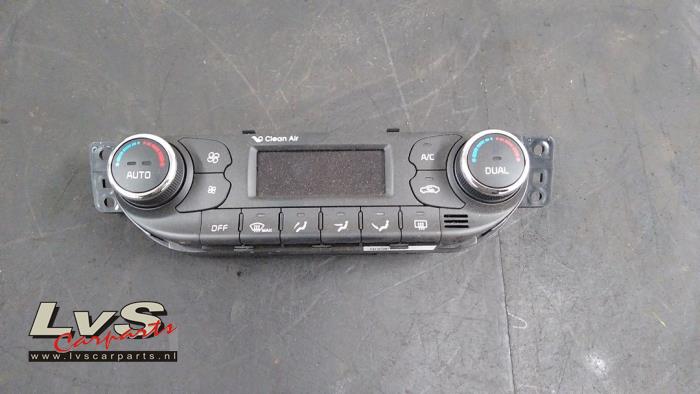 Kia Cee'D Air conditioning control panel