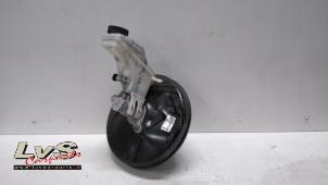 Gebruikte Rembekrachtiger Opel Corsa E 1.4 Turbo 16V Prijs € 100,00 Margeregeling aangeboden door LvS Carparts