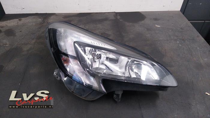 Opel Corsa Koplamp rechts