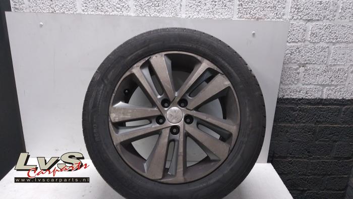 Peugeot Expert Wheel + tyre