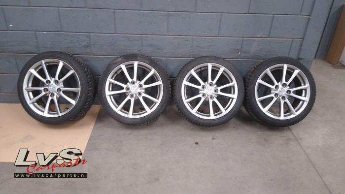 Mazda MX-5 Sport rims set + tires