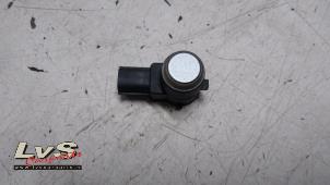 Gebruikte PDC Sensor Opel Astra J Sports Tourer (PD8/PE8/PF8) 2.0 CDTI 16V 165 Prijs € 15,00 Margeregeling aangeboden door LvS Carparts