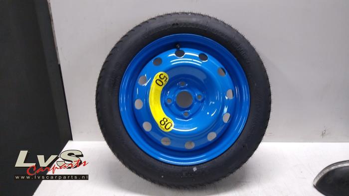 Kia Rio Space-saver spare wheel