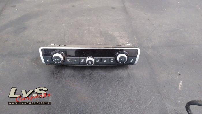 Audi A3 Air conditioning control panel