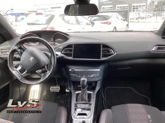 Peugeot 308 Airbag set + dashboard