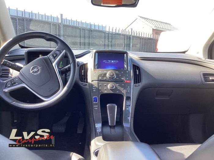 Opel Ampera Airbag set + dashboard