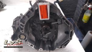 Gebruikte Versnellingsbak Smart Forfour (453) 1.0 12V Prijs € 250,00 Margeregeling aangeboden door LvS Carparts