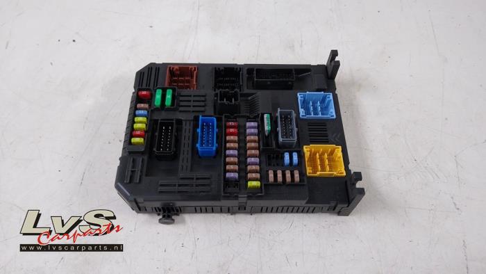 Citroen C3 Aircross Fuse box