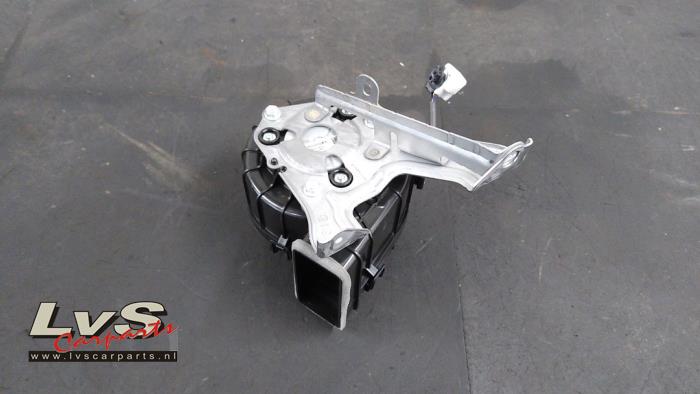 Toyota Rav-4 Moteur de ventilation chauffage