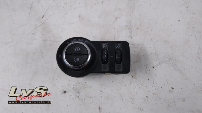 Opel Insignia Light switch