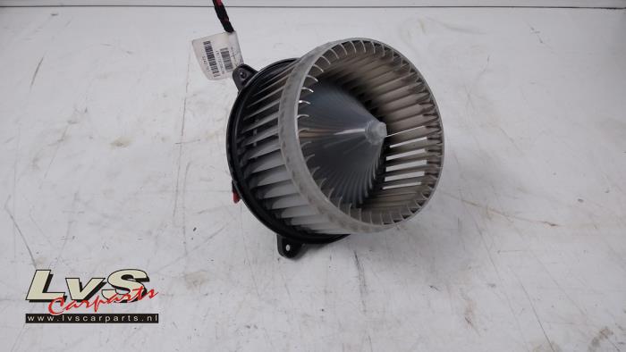 Opel Insignia Heating and ventilation fan motor